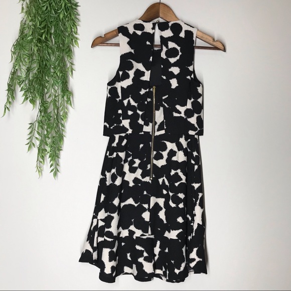 Banana Republic Black + Cream Dress Size 00P - Picture 4 of 8